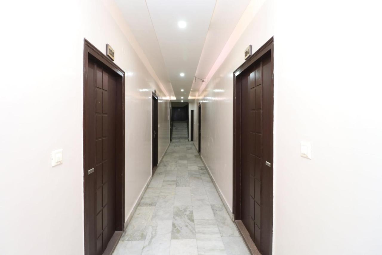 Oyo 29637 Hotel Kakkar 卢迪亚纳 外观 照片