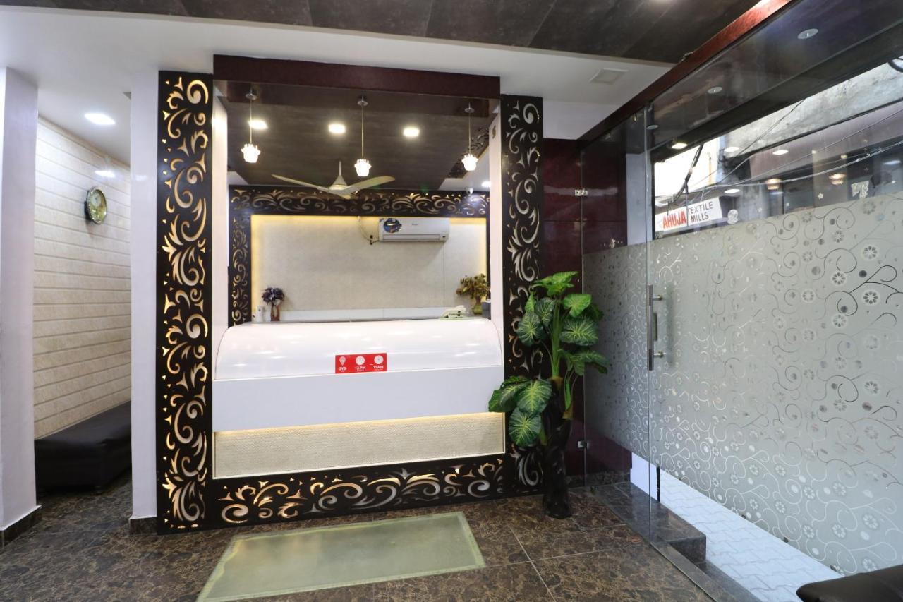 Oyo 29637 Hotel Kakkar 卢迪亚纳 外观 照片